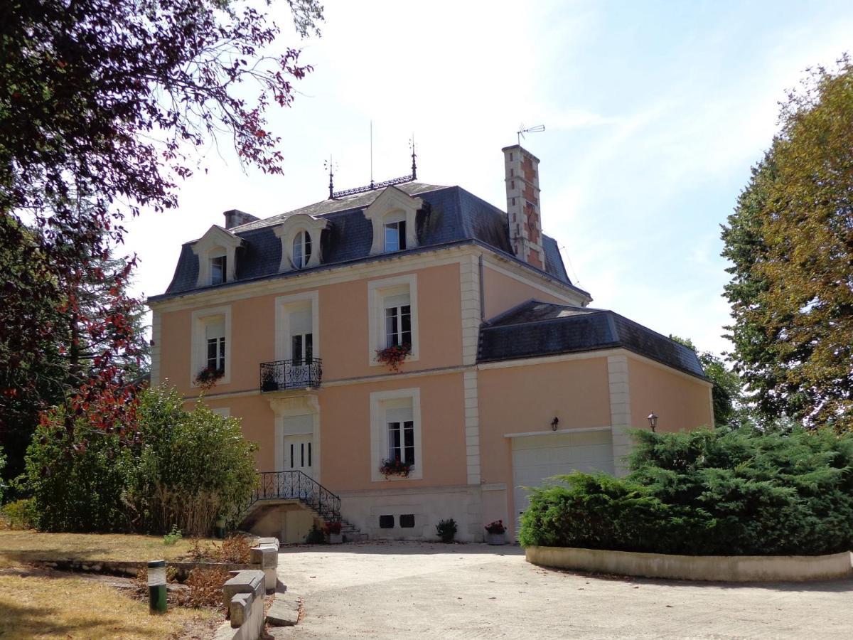 La Maison Ribotteau L'Isle-Jourdain  Exteriér fotografie