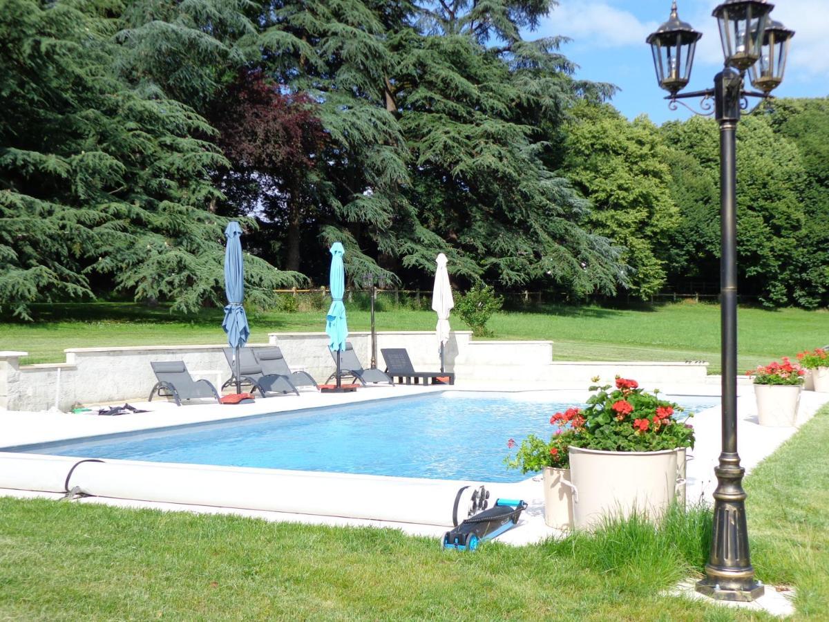 La Maison Ribotteau L'Isle-Jourdain  Exteriér fotografie