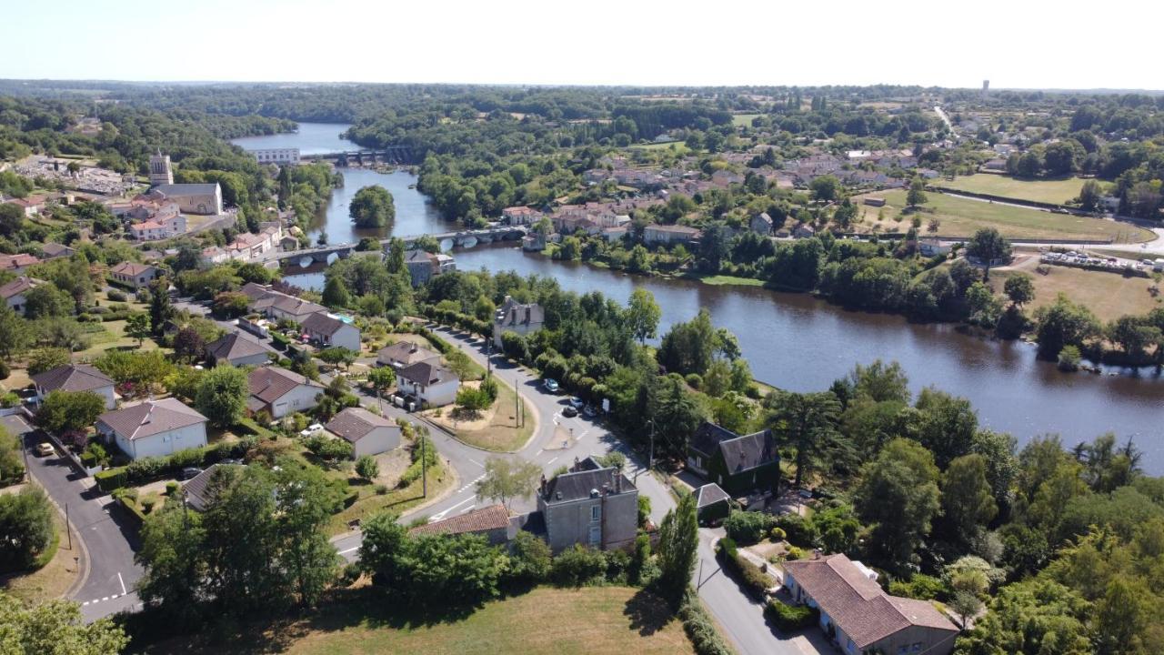 La Maison Ribotteau L'Isle-Jourdain  Exteriér fotografie