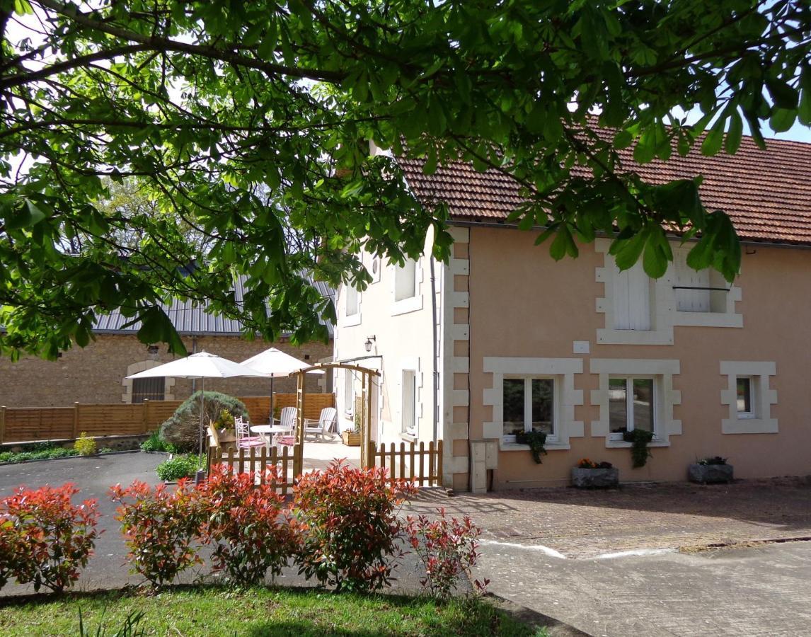 La Maison Ribotteau L'Isle-Jourdain  Exteriér fotografie